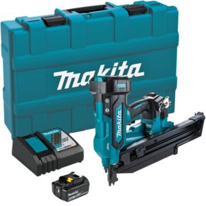 Makita XNB03M1 18V LXT Brushless 21-Degree Full Round Head 3-1/2-in. Framing Nailer 4.0Ah Kit